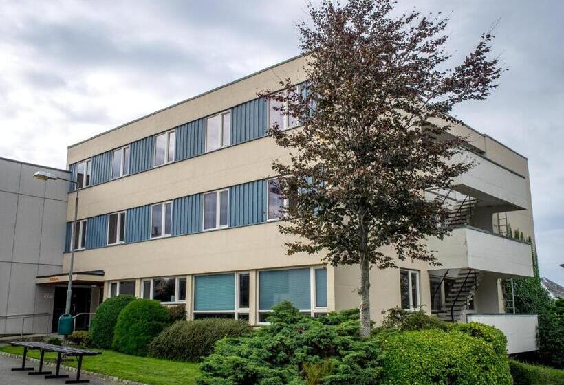اتاق اکونومی, Solborg Folkehøgskole Hostel