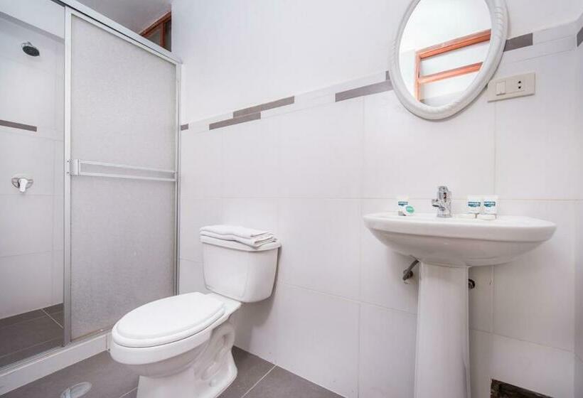 اتاق استاندارد چهار تخته, Ayenda Posada Inn