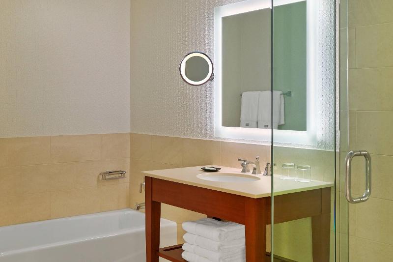 اتاق استاندارد با بالکن, B&b Nike   Rooms Only