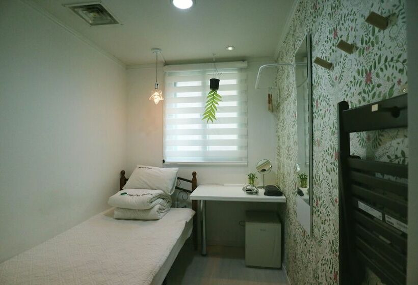 Standard Single Room Shared Bathroom, Hostel Korea Original