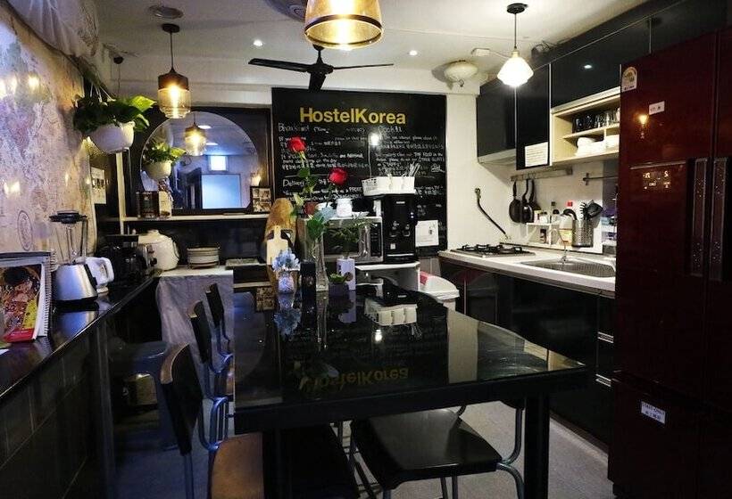 اتاق استاندارد یک تخته با سرویس بهداشتی مشترک, Hostel Korea Original