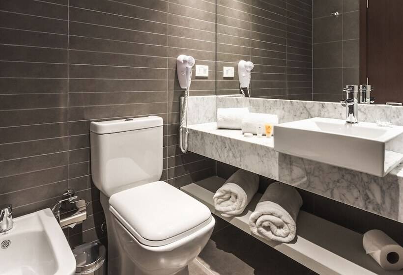 اتاق لوکس, Frontier Hotel Rivera