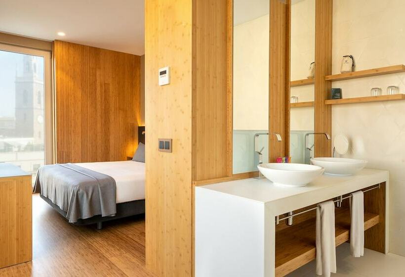 سوییت, Eurostars Barcelona Central