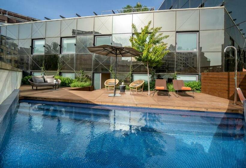 سوئیت پرزیدنت, Eurostars Barcelona Central