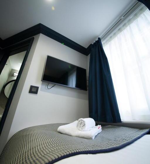 Single Deluxe Room, The House Of Toby London