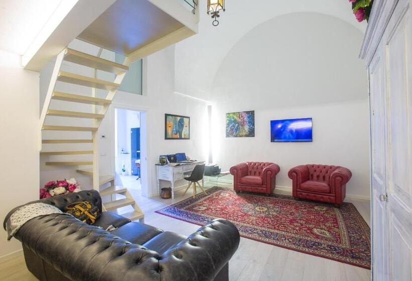 اتاق استاندارد, La Finestra Sul Convitto B&b