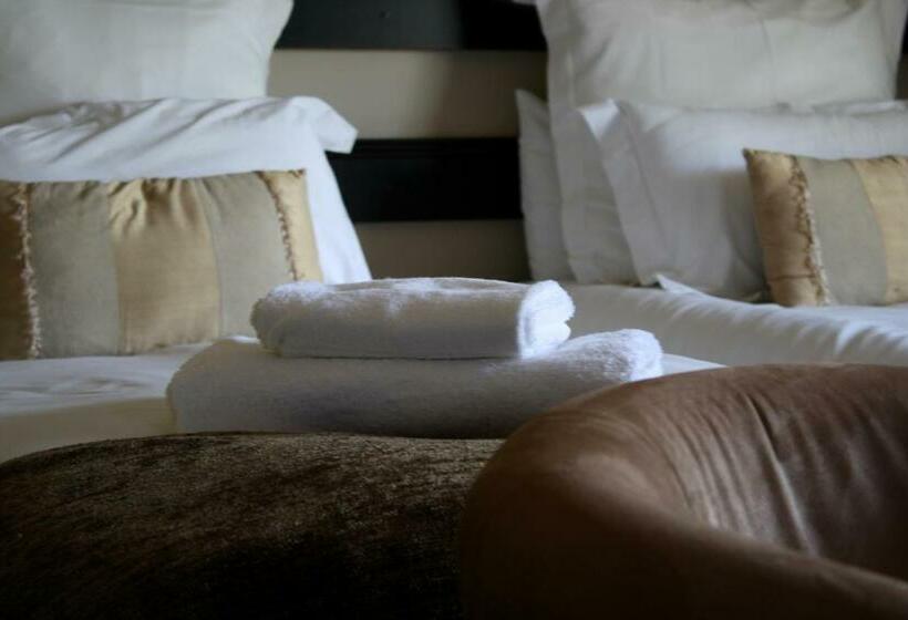 اتاق لوکس با بالکن, Lemon & Lime Guesthouse