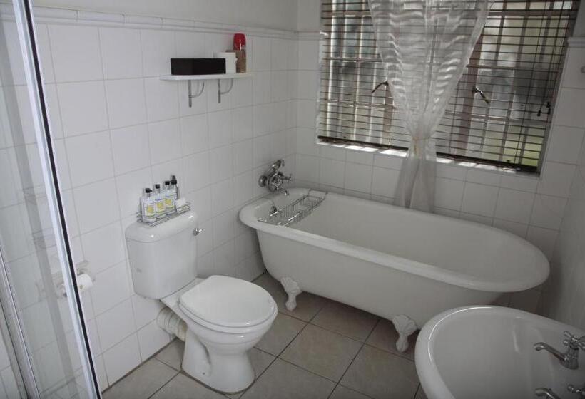 سوییت لوکس, Lemon & Lime Guesthouse