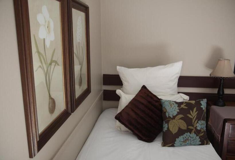 اتاق استاندارد یک نفره, Lemon & Lime Guesthouse
