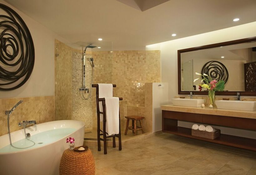 Junior Suite Cama King, Zoetry Montego Bay  All Inclusive