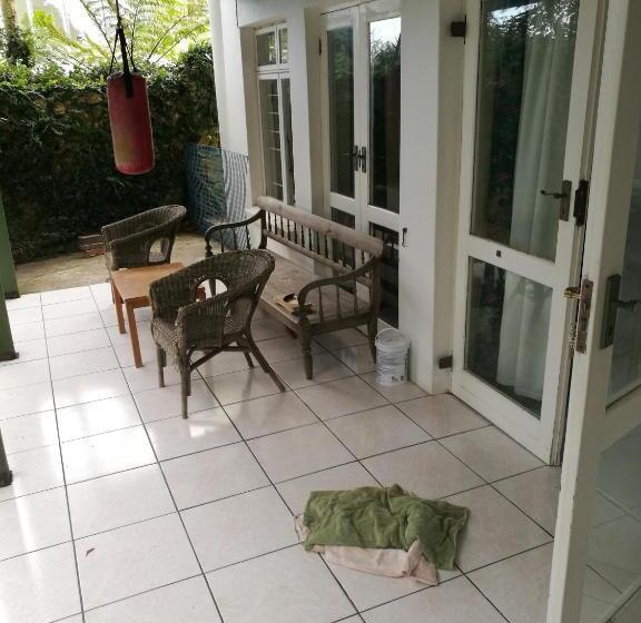 اتاق استاندارد, Valley Guest House