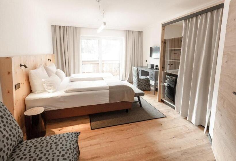 اتاق لوکس با بالکن, & Appartements Tiroler Buam