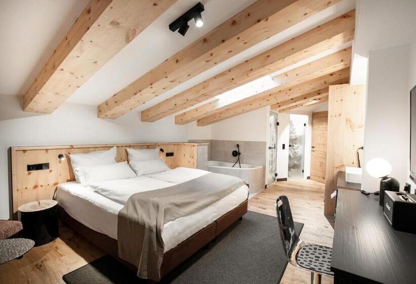 اتاق لوکس, & Appartements Tiroler Buam