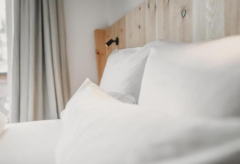 اتاق لوکس, & Appartements Tiroler Buam