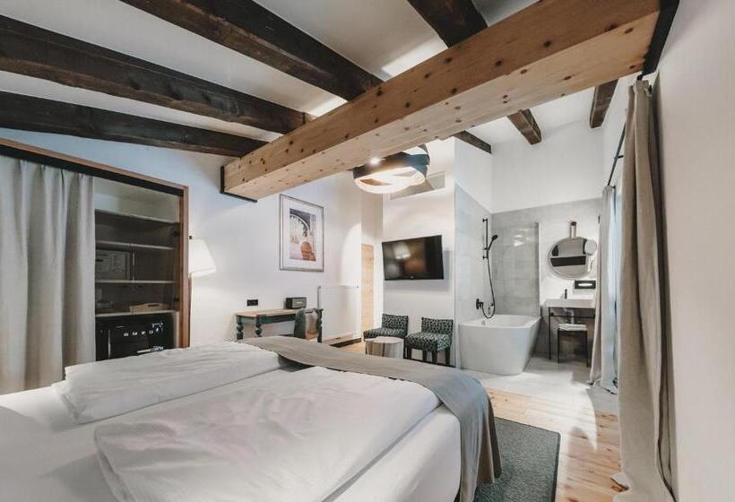اتاق لوکس, & Appartements Tiroler Buam