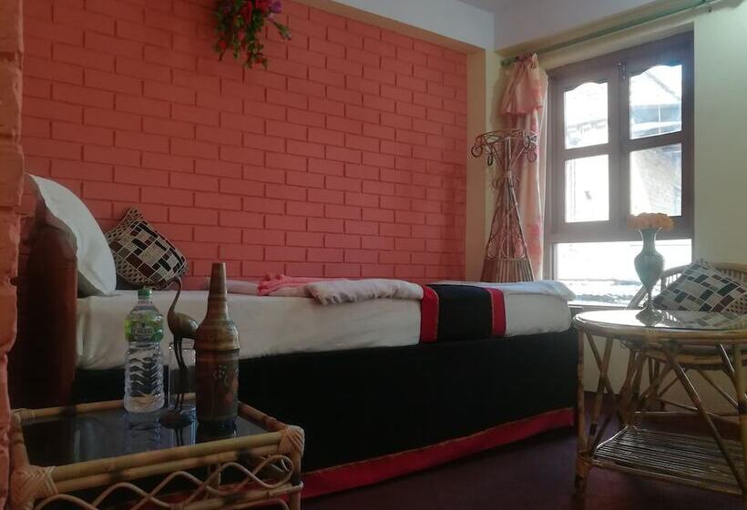 اتاق اکونومی یک تخته, Mountain Guesthouse