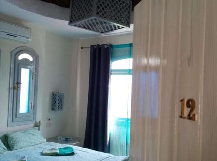 2 Bedrooms Apartment River View, Nile Compound