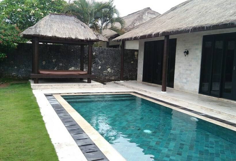 ویلای یک اتاق خوابه با استخر شنا, Royal Pool Villa Bali