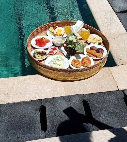 ویلای یک اتاق خوابه با استخر شنا, Royal Pool Villa Bali