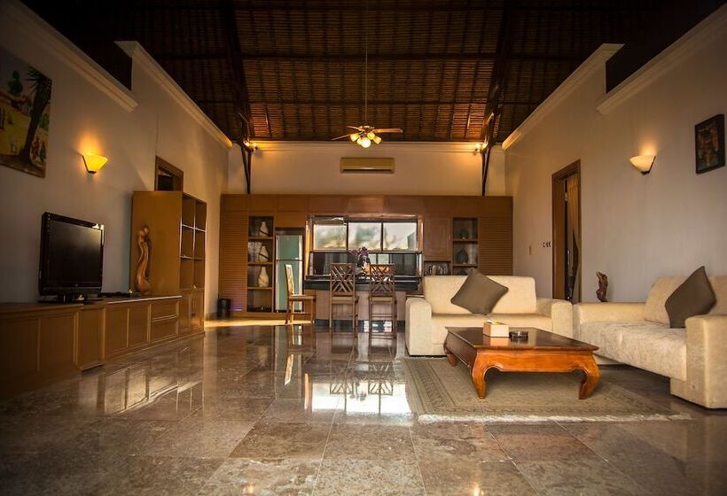ویلای یک اتاق خوابه با استخر شنا, Royal Pool Villa Bali