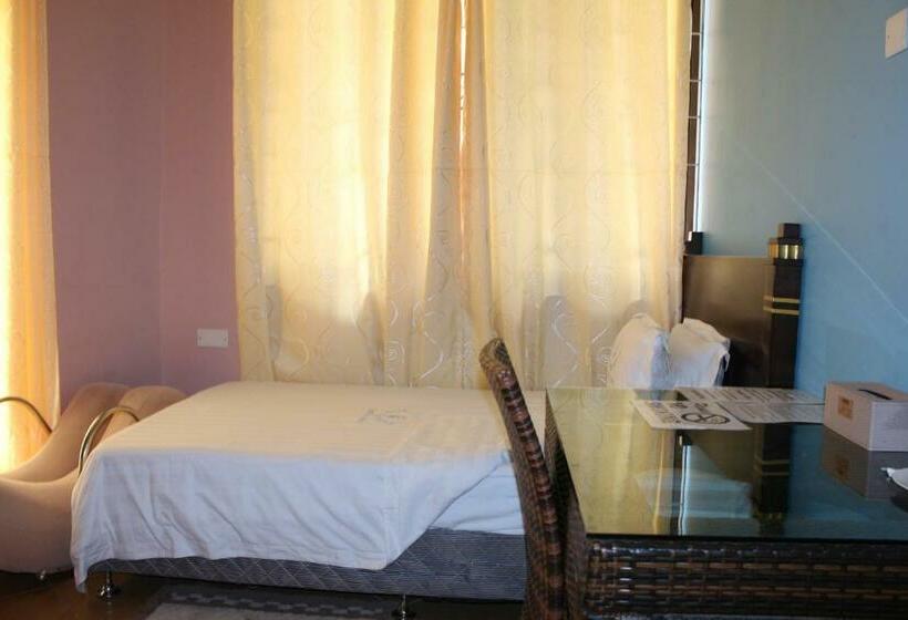 اتاق لوکس یک تخته, Stay Inn