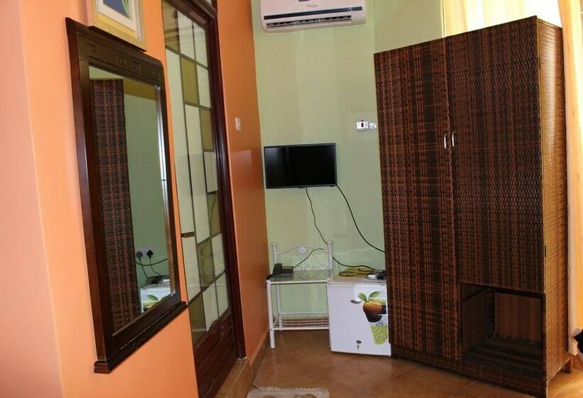 اتاق لوکس, Stay Inn