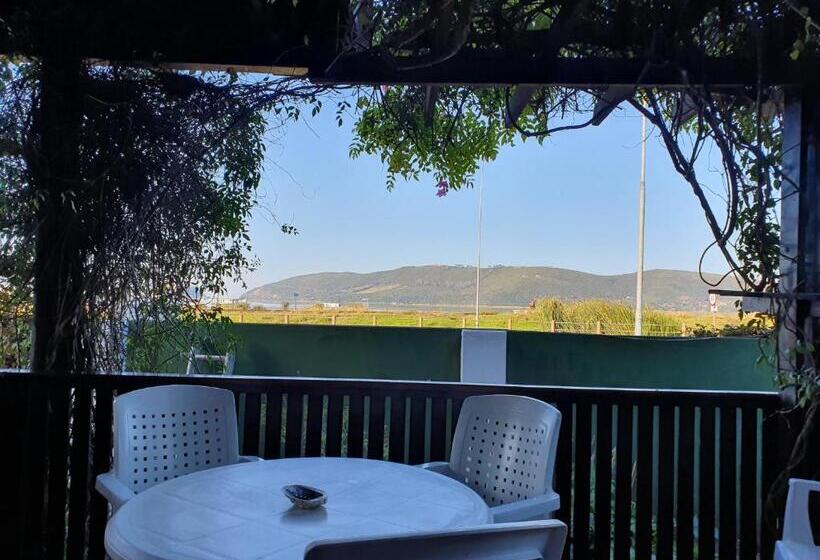 اتاق استاندارد چهار تخته, Lakeside Knysna Accomodation