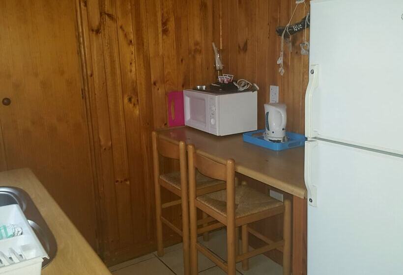 اتاق خانوادگی, Lakeside Knysna Accomodation