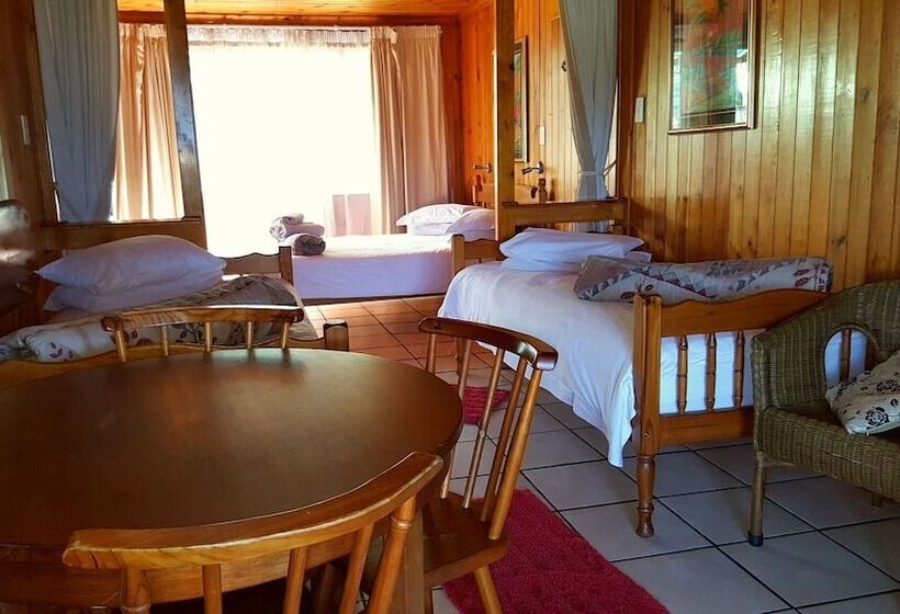 اتاق خانوادگی, Lakeside Knysna Accomodation