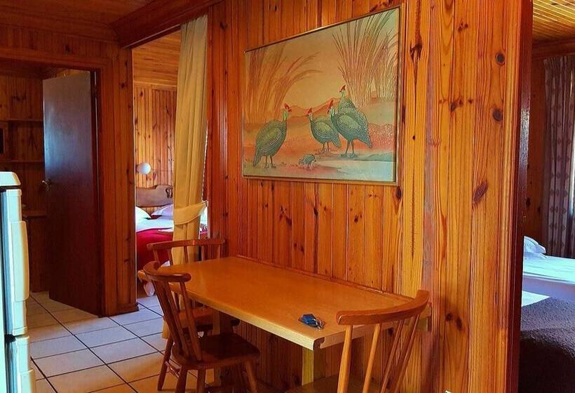 اتاق خانوادگی, Lakeside Knysna Accomodation