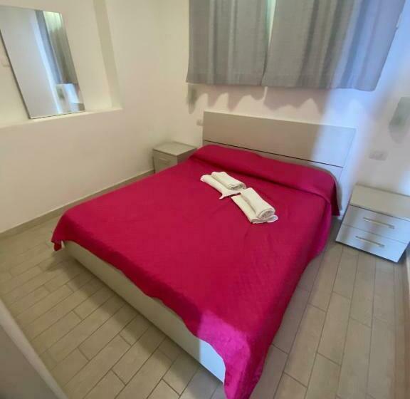 آپارتمان 1 خوابه با بالکن, Residenza Miramare
