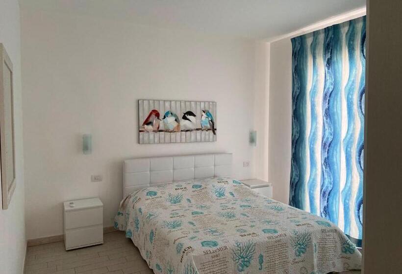 آپارتمان 1 خوابه با تراس, Residenza Miramare