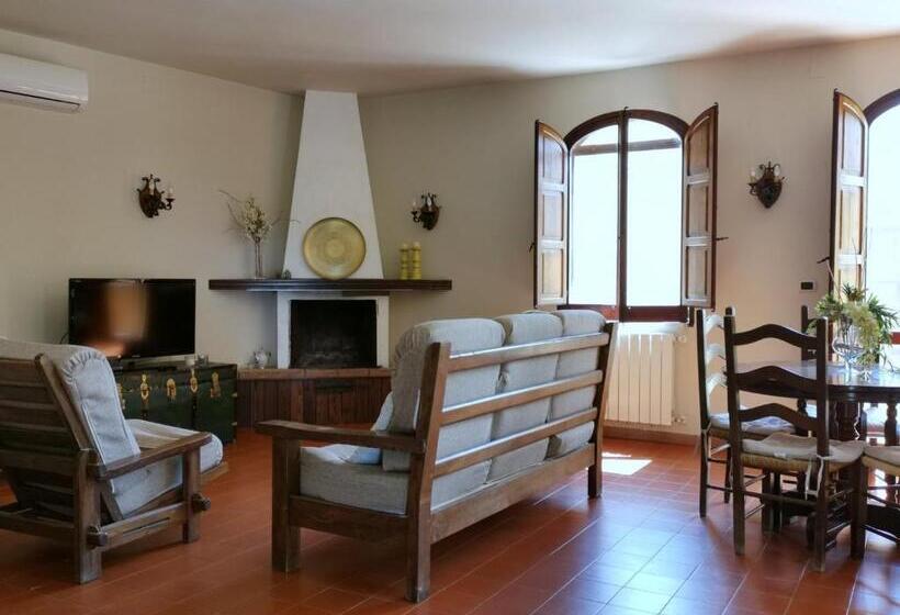 اتاق خانوادگی با چشم‌انداز باغ, Villa La Lumia B&b Suites & Apartments