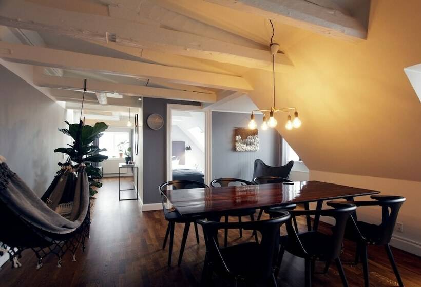 1 Bedroom Penthouse Apartment, Arthur Aparts