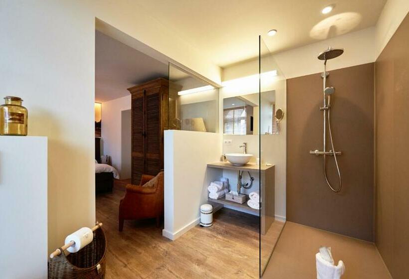 اتاق لوکس, B&b Le Nord