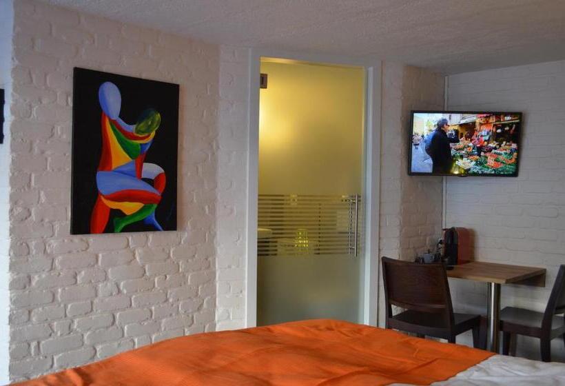 اتاق استاندارد با تراس, Les Chambres d'Elza