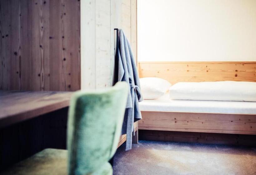سوئیت 2 خوابه, Biohotel Bergzeit