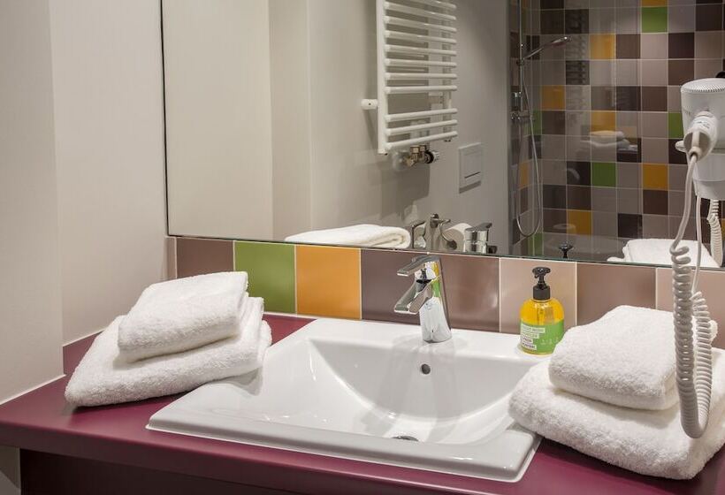 اتاق استاندارد, Explorer Hotel Kitzbühel