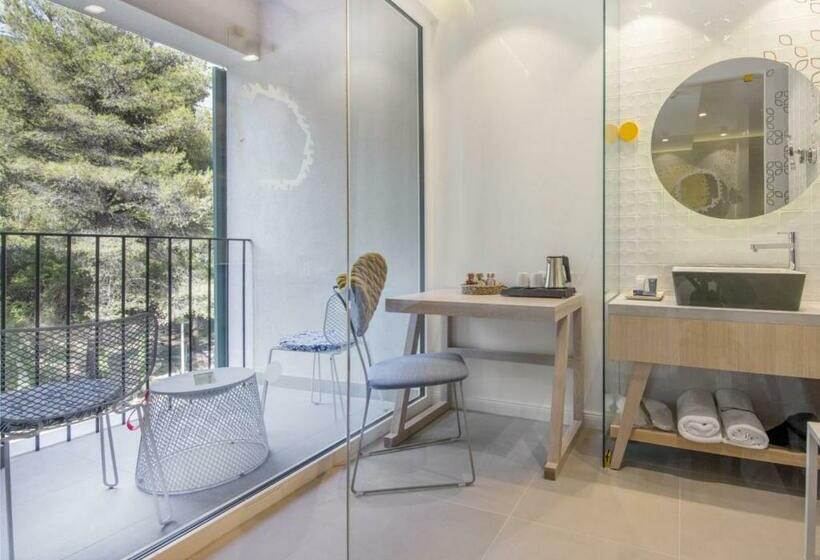 اتاق سوپریور با بالکن, Bluesun Hotel Jadran