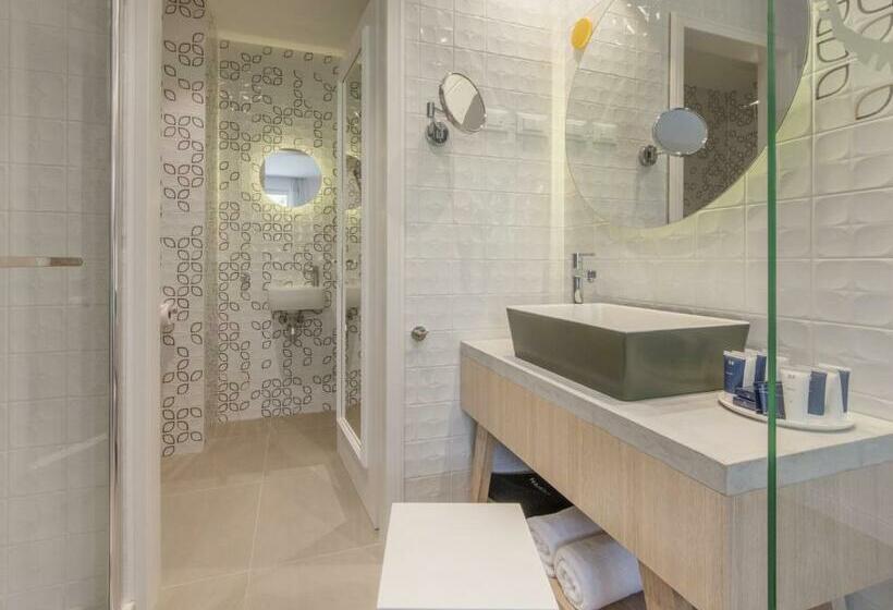 اتاق اکونومی, Bluesun Hotel Jadran