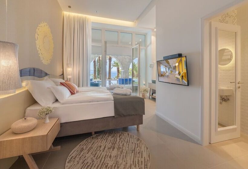 استودیوی استاندارد با چشم‌انداز دریا, Bluesun Hotel Jadran
