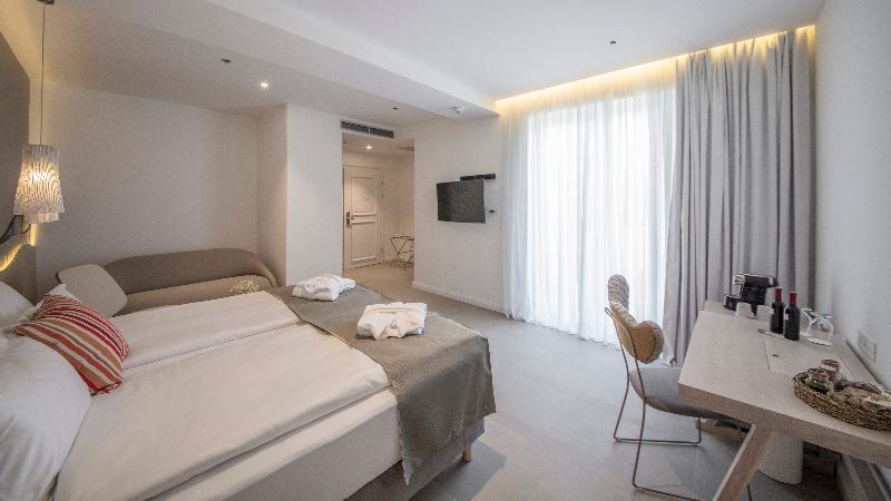 سوییت جونیور, Bluesun Hotel Jadran
