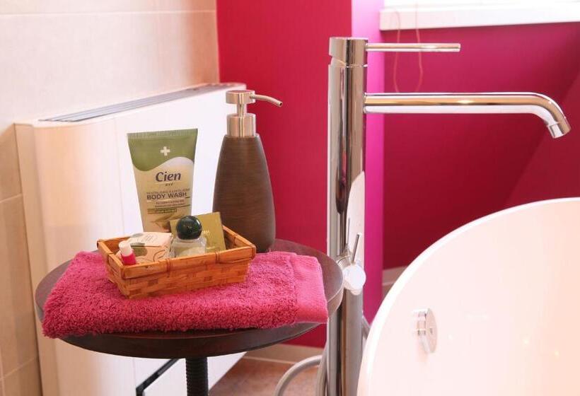 اتاق استاندارد چهار تخته, B&b Villa Emma