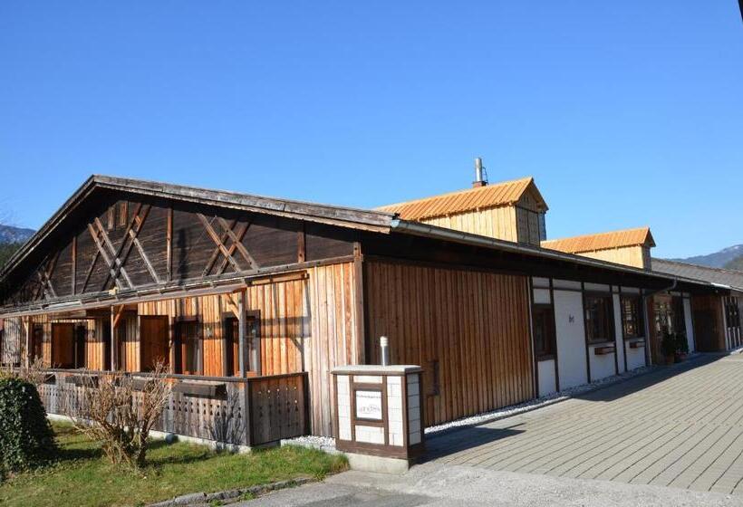 اتاق استاندارد, Pension Zum Schreiner
