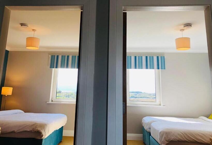 سوئیت دلوکس 2 خوابه, Connemara Sands Hotel & Spa