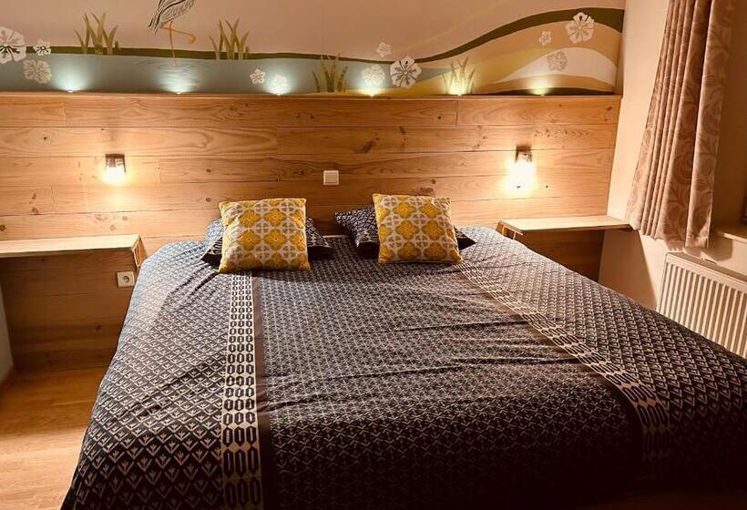 اتاق استاندارد با چشم‌انداز باغ, Taos B&b