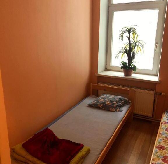 اتاق استاندارد یک نفره, Balticapart Riga