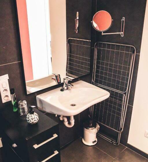 اتاق لوکس, B&b Hakuna Matata