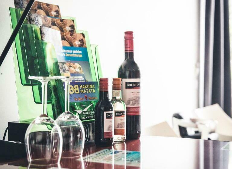 اتاق لوکس, B&b Hakuna Matata