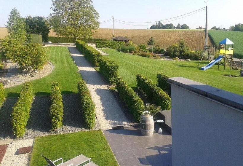 اتاق لوکس, B&b Hakuna Matata